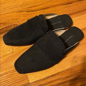 Free People At Ease Embossed Loafers Size 6.5 Black Leather Worn Twice Like New